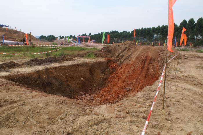 2008718225151.jpg