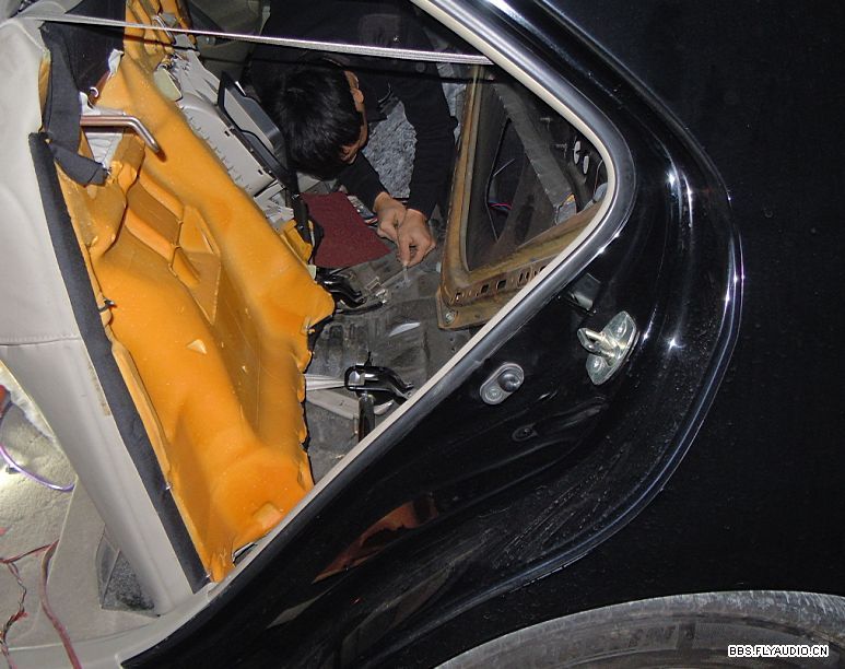 2011217109210.jpg
